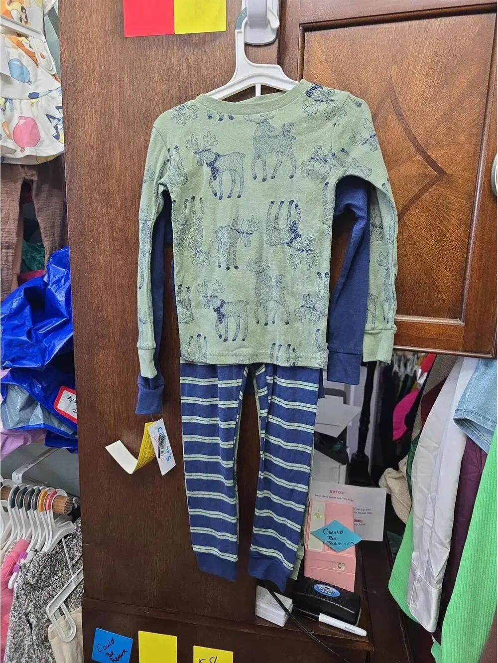 4t brand new two pairs of carters, pajamas item 837